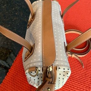 Fossil Purse with Detachable Strap